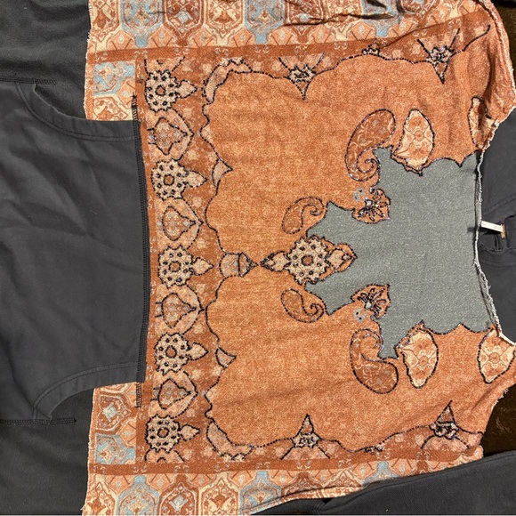 Free People Black and Red Patterned Hoodie - Picture 8 of 10